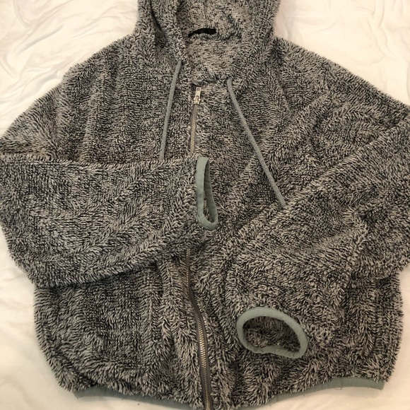 Fluffy Teddy Jacket - Picture 2 of 3